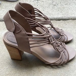 High heels sandals wooden heel